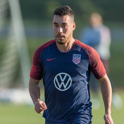 daniel-lovitz-bio-main-banner