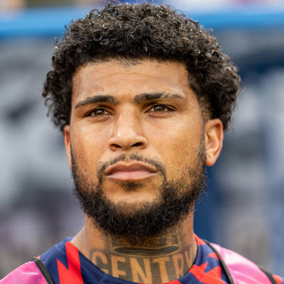 deandre-yedlin-bio-main-banner