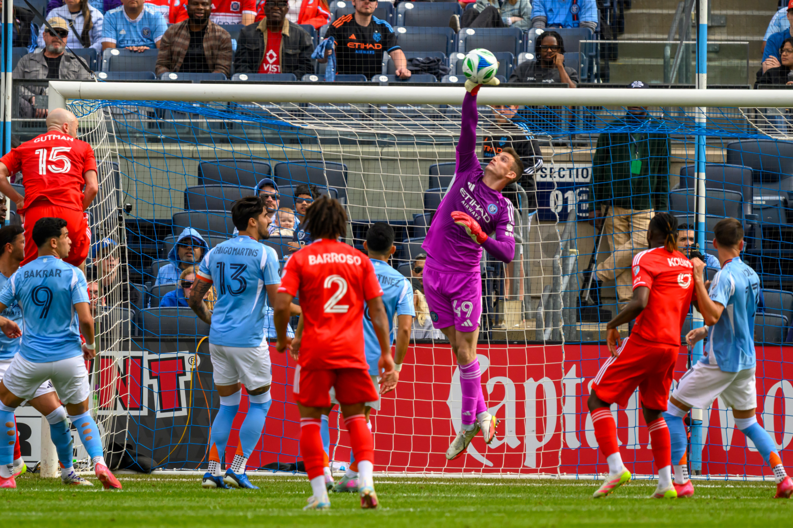 nycfc-goalkeeper-matt-freese-vs-chicago-may-25-2025-credit-james-patrick-cooper-isiphotos