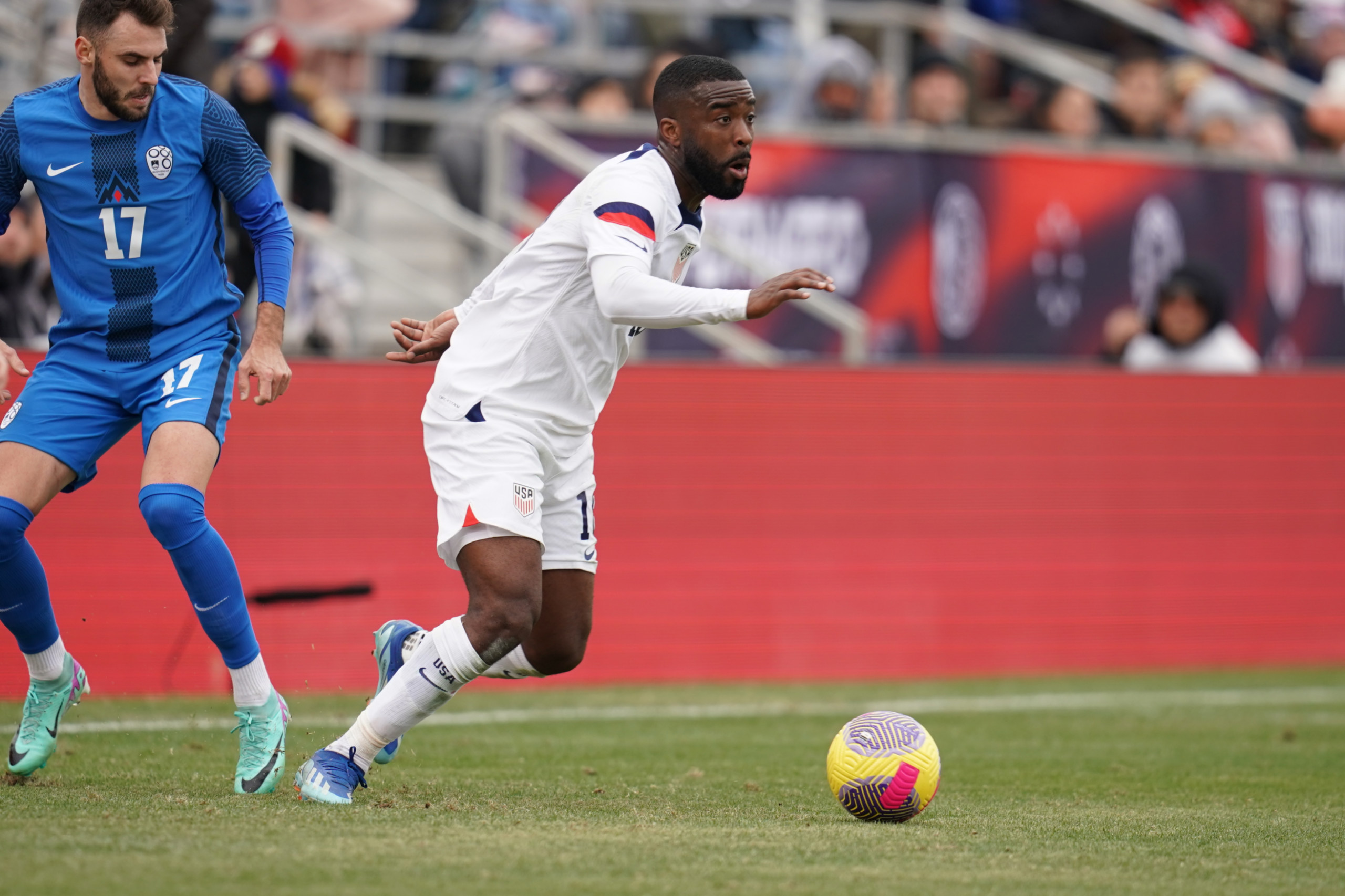 shaq-moore-usmnt-vs-slovenia-january-20-2024-credit-elizabeth-kreutz-isiphotos