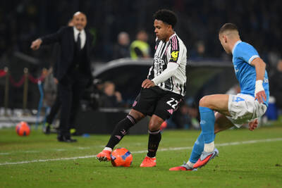 Weston McKennie controlling the ball with his foot for Juventus.