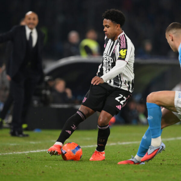 Weston McKennie controlling the ball with his foot for Juventus.